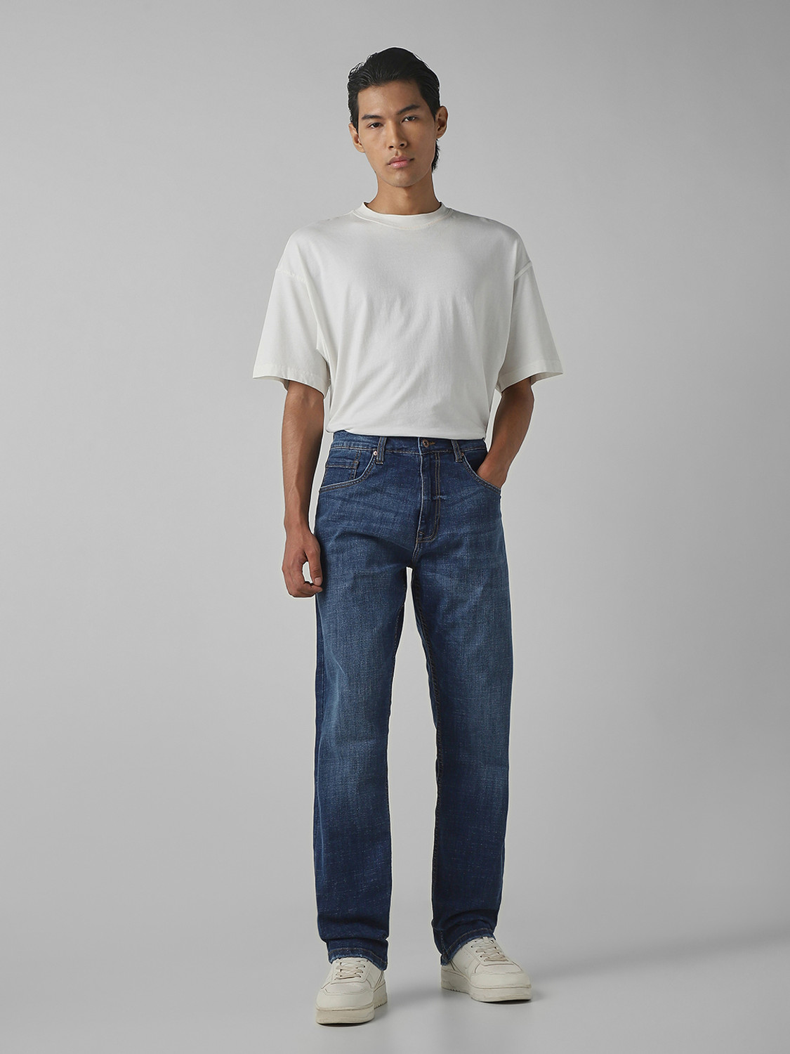 Image of MUFTI Straight Fit Men Blue Jeans