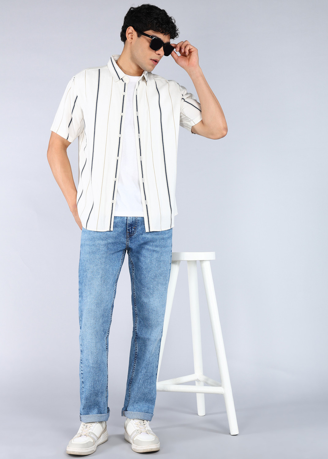 Image of LEVI'S Straight Fit Men Light Blue Jeans