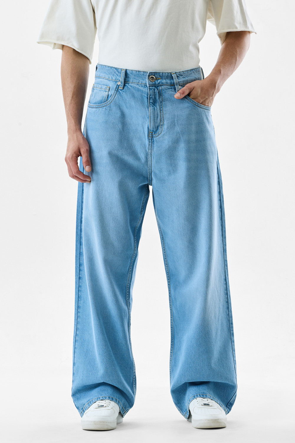Image of Snitch Relaxed Fit Men Light Blue Jeans