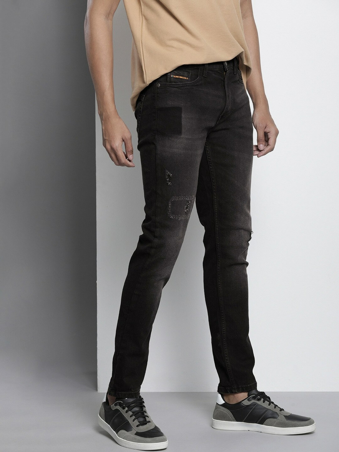 Image of The Indian Garage Co. Slim Men Black Jeans