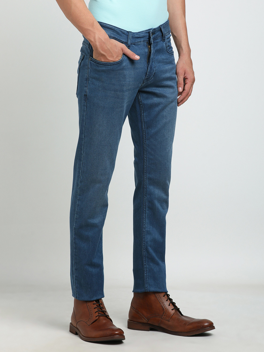 Image of TURTLE Tapered Fit Men Blue Jeans