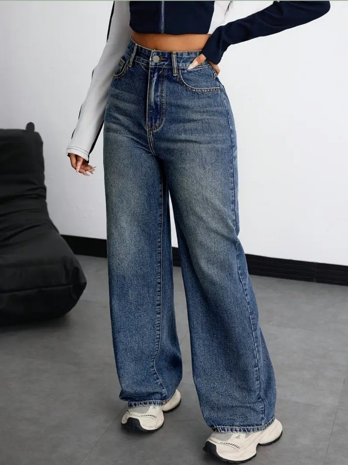 Image of VK Fashion Straight Fit Women Blue Jeans