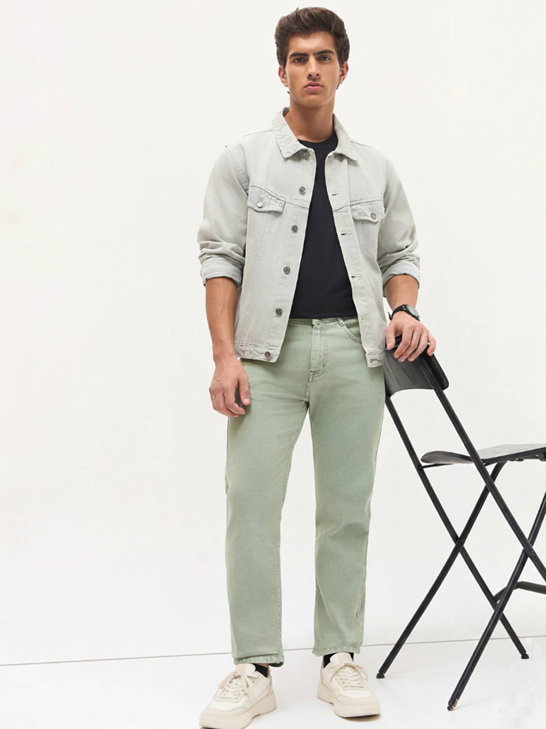 Men Regular Mid Rise Grey Jeans - Image 4