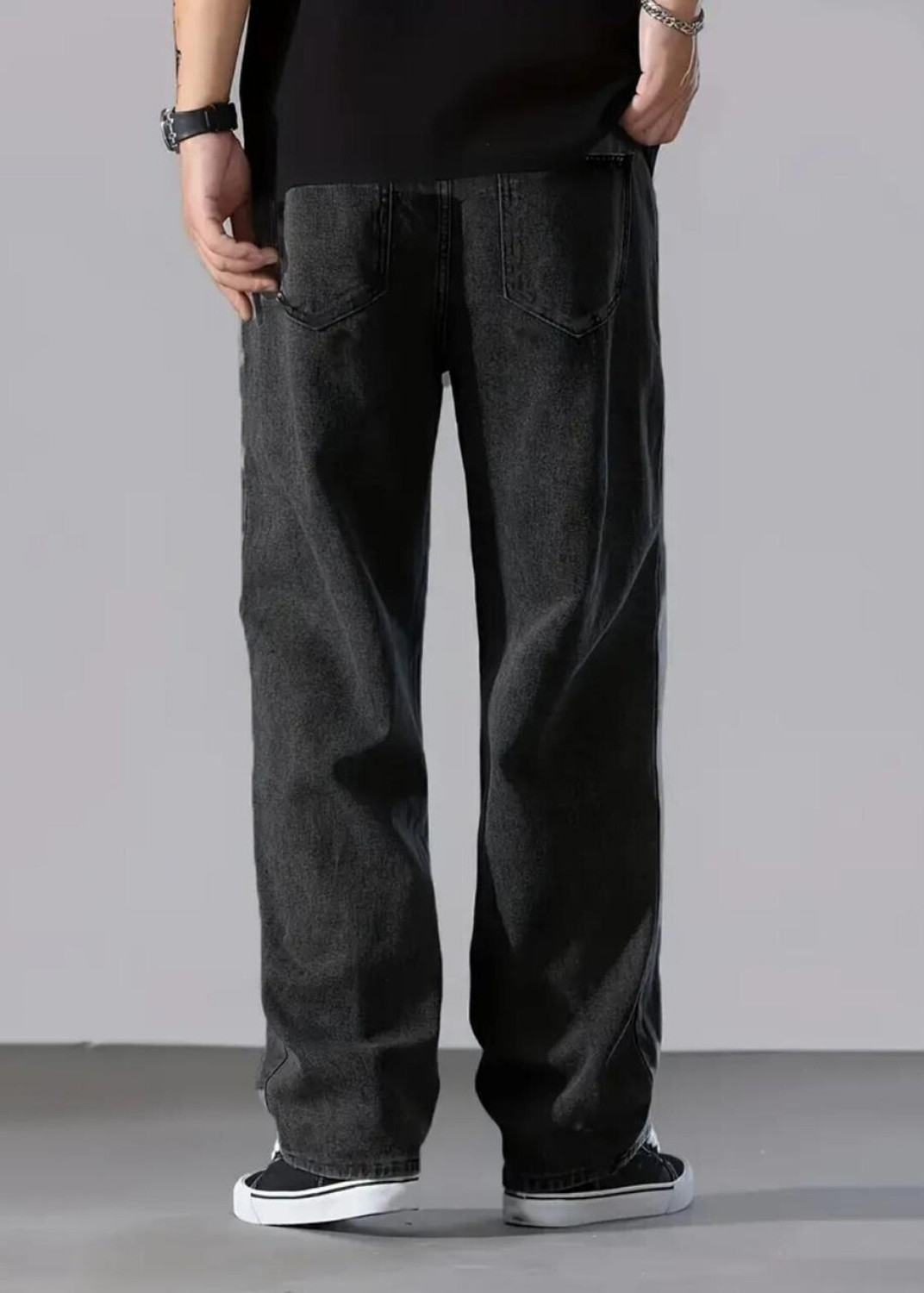 Image of GARTEEN Straight Fit Men Dark Grey Jeans