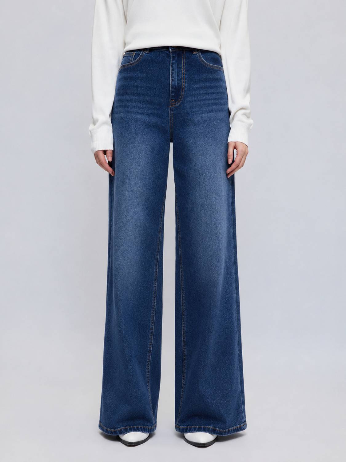 AAV2 Wide Leg Blue Jeans for Women - Image 2