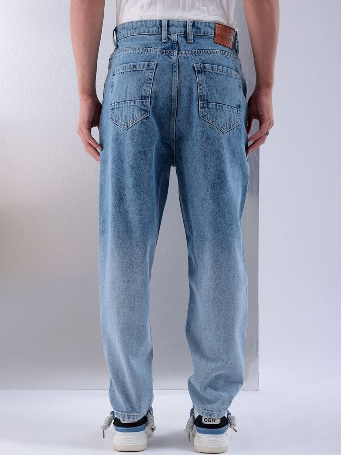 Image of The Indian Garage Co. Tapered Fit Men Blue Jeans