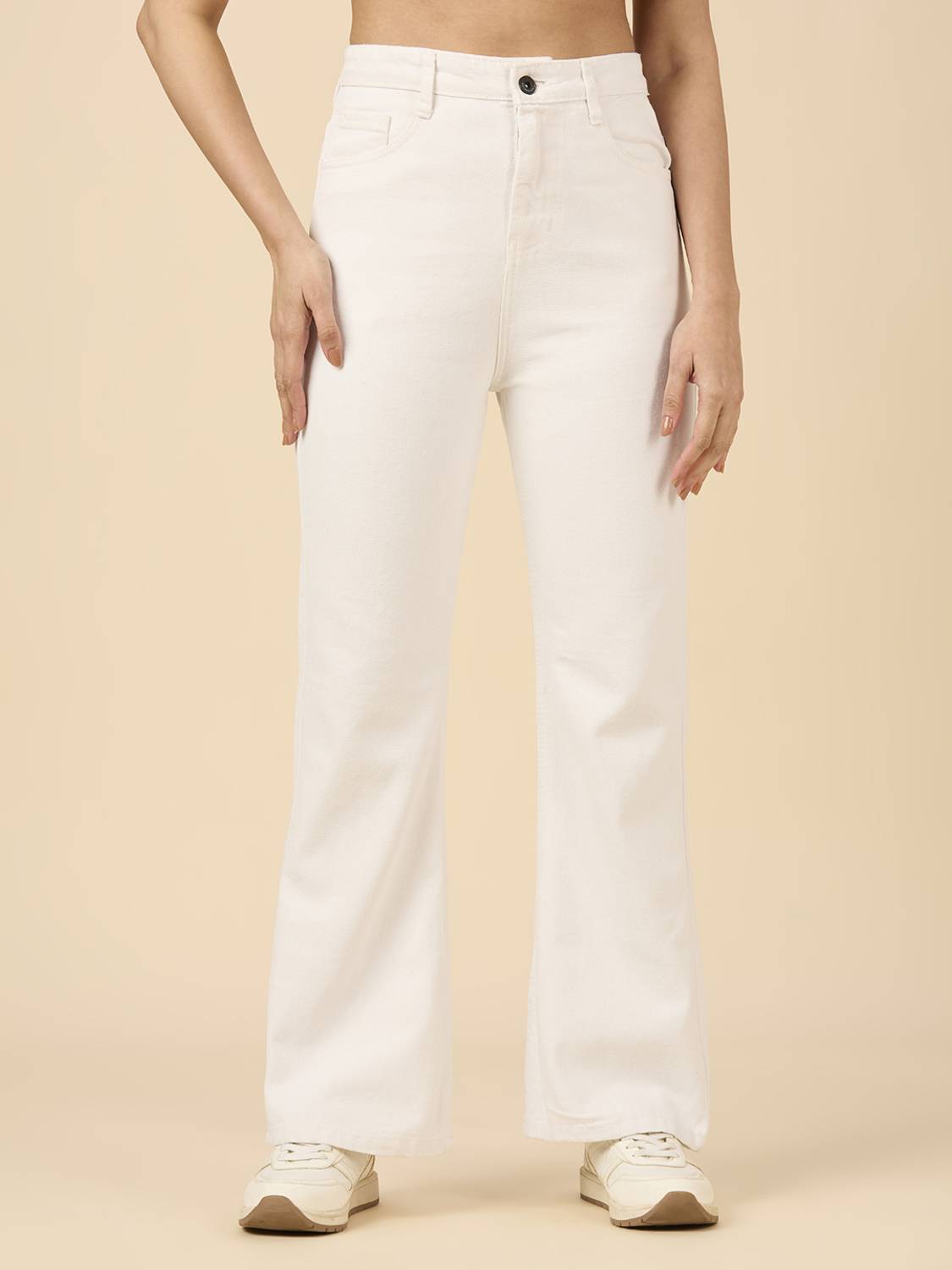 3BUTTERFLIES Boot-Leg Women White Jeans