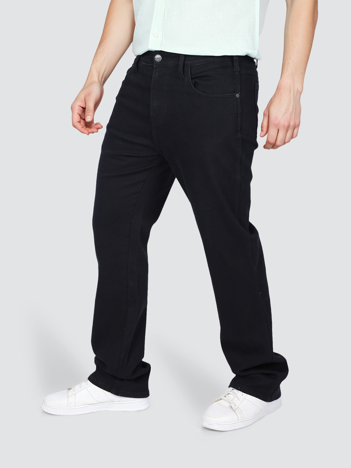 Image of Wrangler Men Slim Low Rise Black Jeans