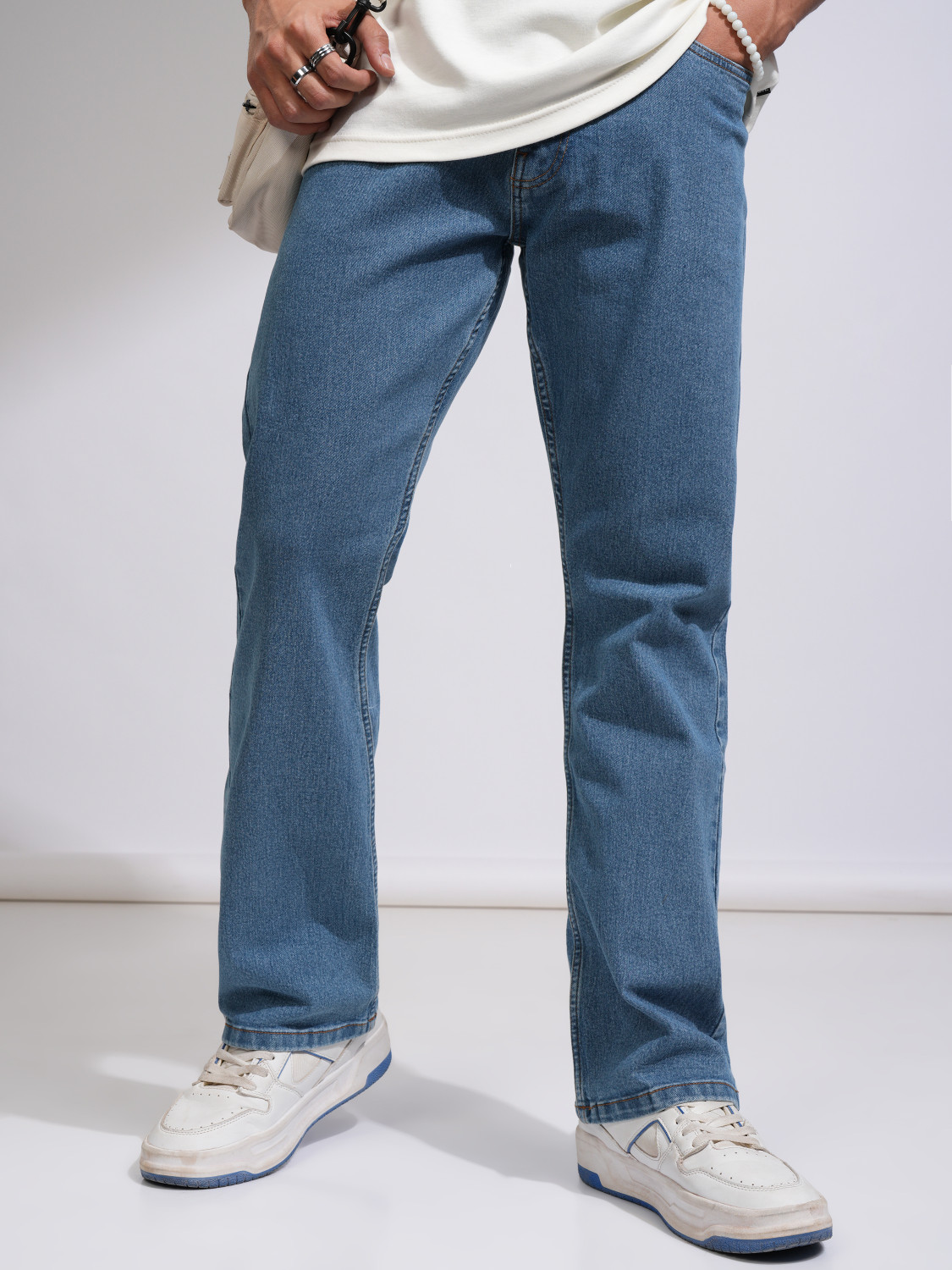 Image of HIGHLANDER Regular Men Light Blue Jeans