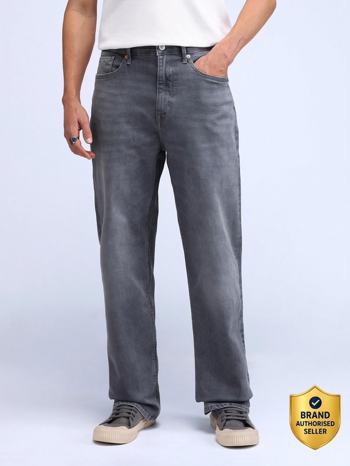 FLYING MACHINE Loose Fit Men Grey Jeans