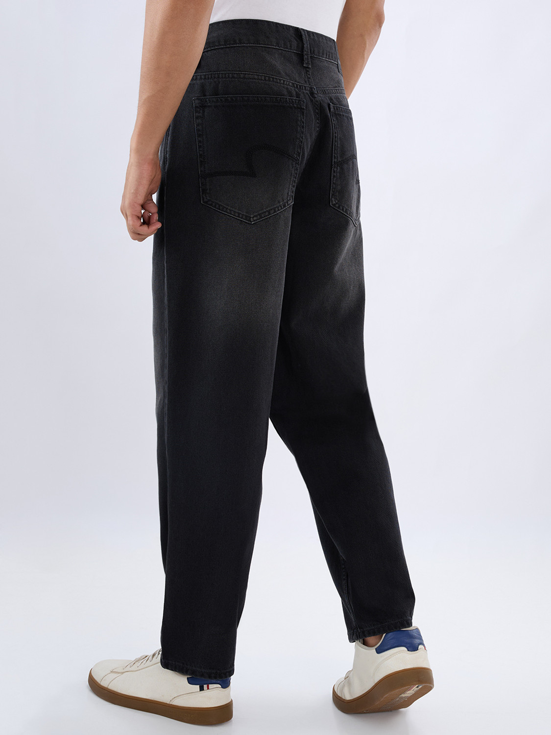 Image of Spykar Loose Fit Men Black Jeans