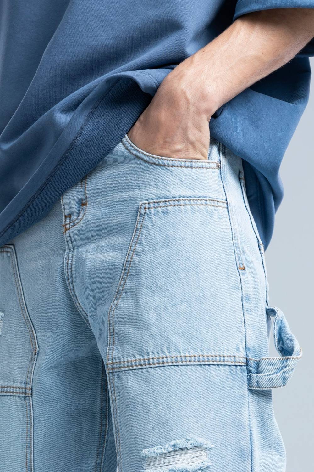 SKGAMEONE Loose Fit Men Light Blue Jeans - Image 4
