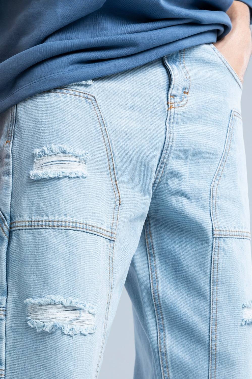 SKGAMEONE Loose Fit Men Light Blue Jeans - Image 5
