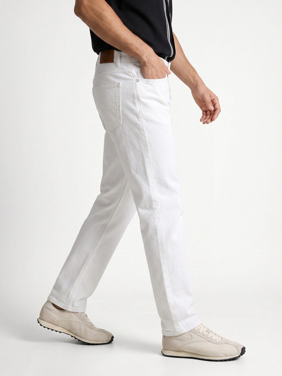 Image of Urbano Fashion Relaxed Fit Men White Jeans