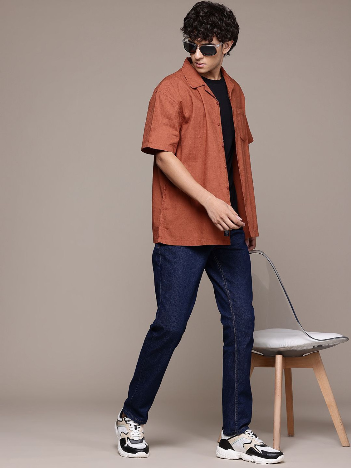 Image of Roadster Tapered Fit Men Blue Jeans