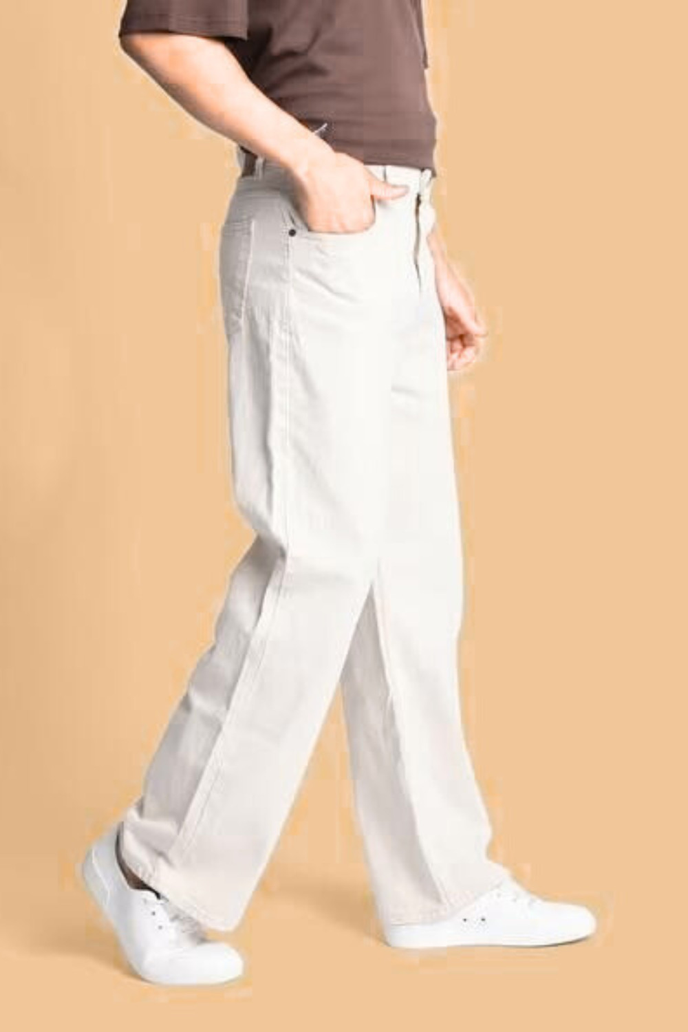 Image of M Q Relaxed Fit Men Beige Jeans