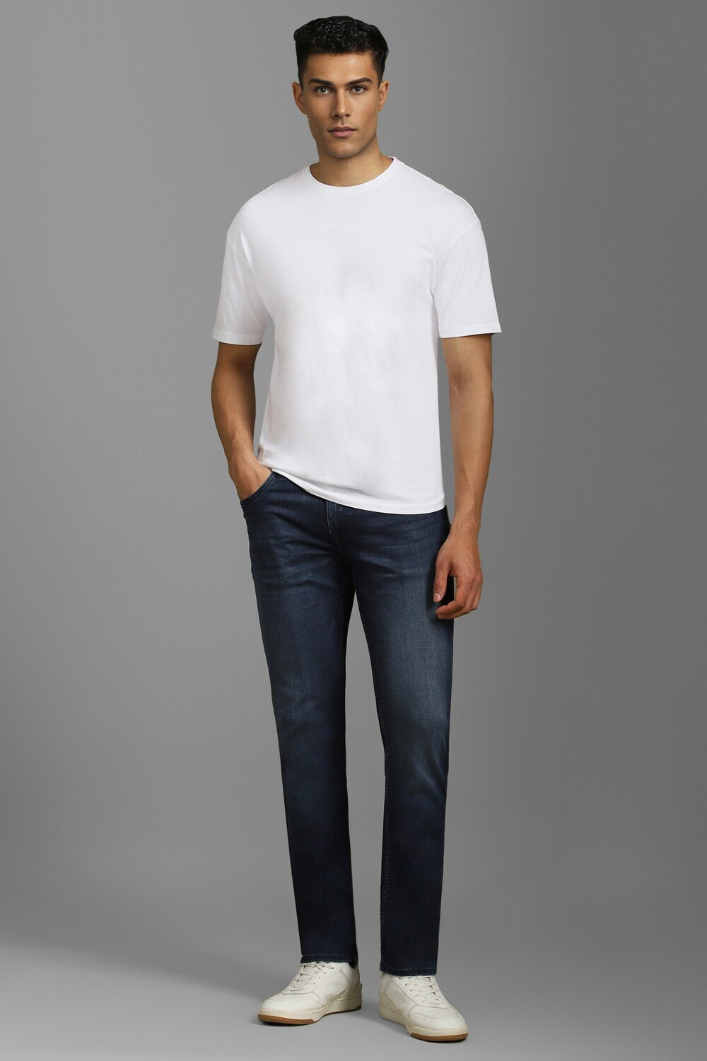 Image of LOUIS PHILIPPE Slim Men Blue Jeans