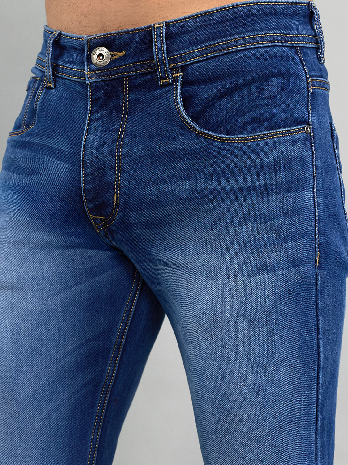 Image of MONTE CARLO Regular Men Light Blue Jeans