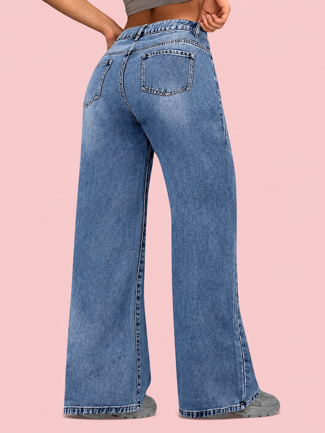 Image of TYFFYN Loose Fit Women Light Blue Jeans