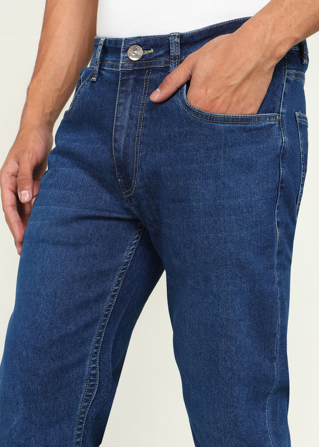 Image of BEING HUMAN Straight Fit Men Blue Jeans