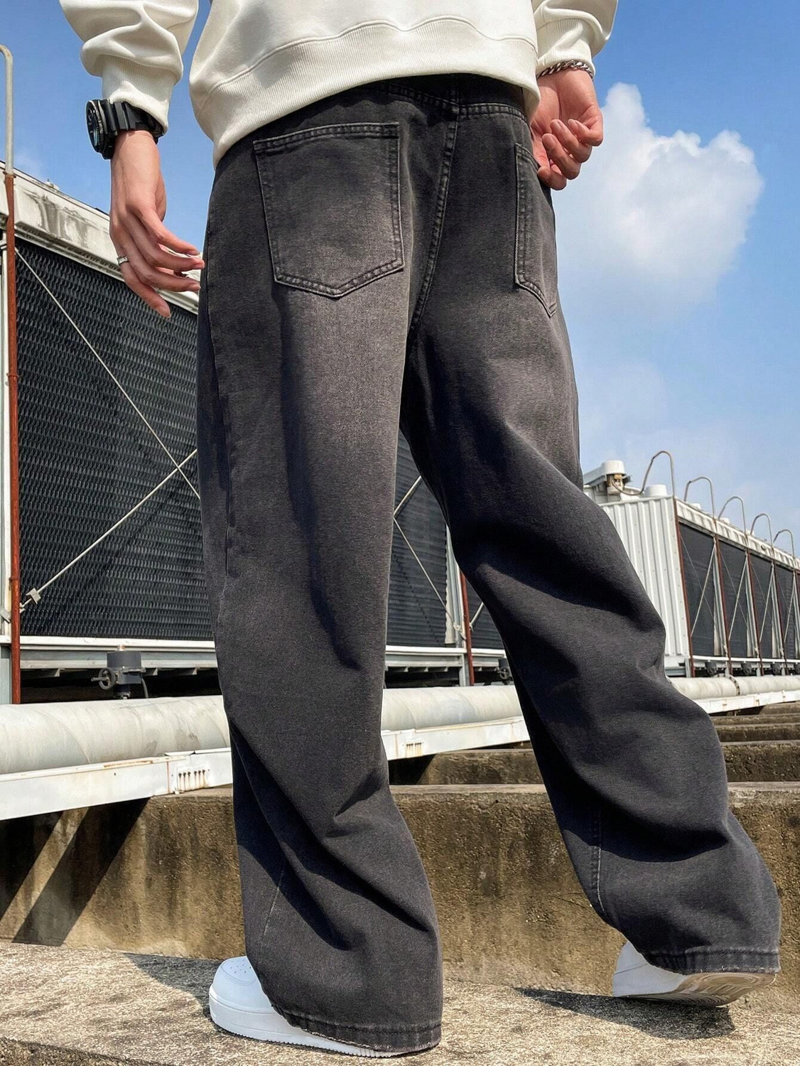 Image of Leriya Fashion Loose Fit Men Black Jeans