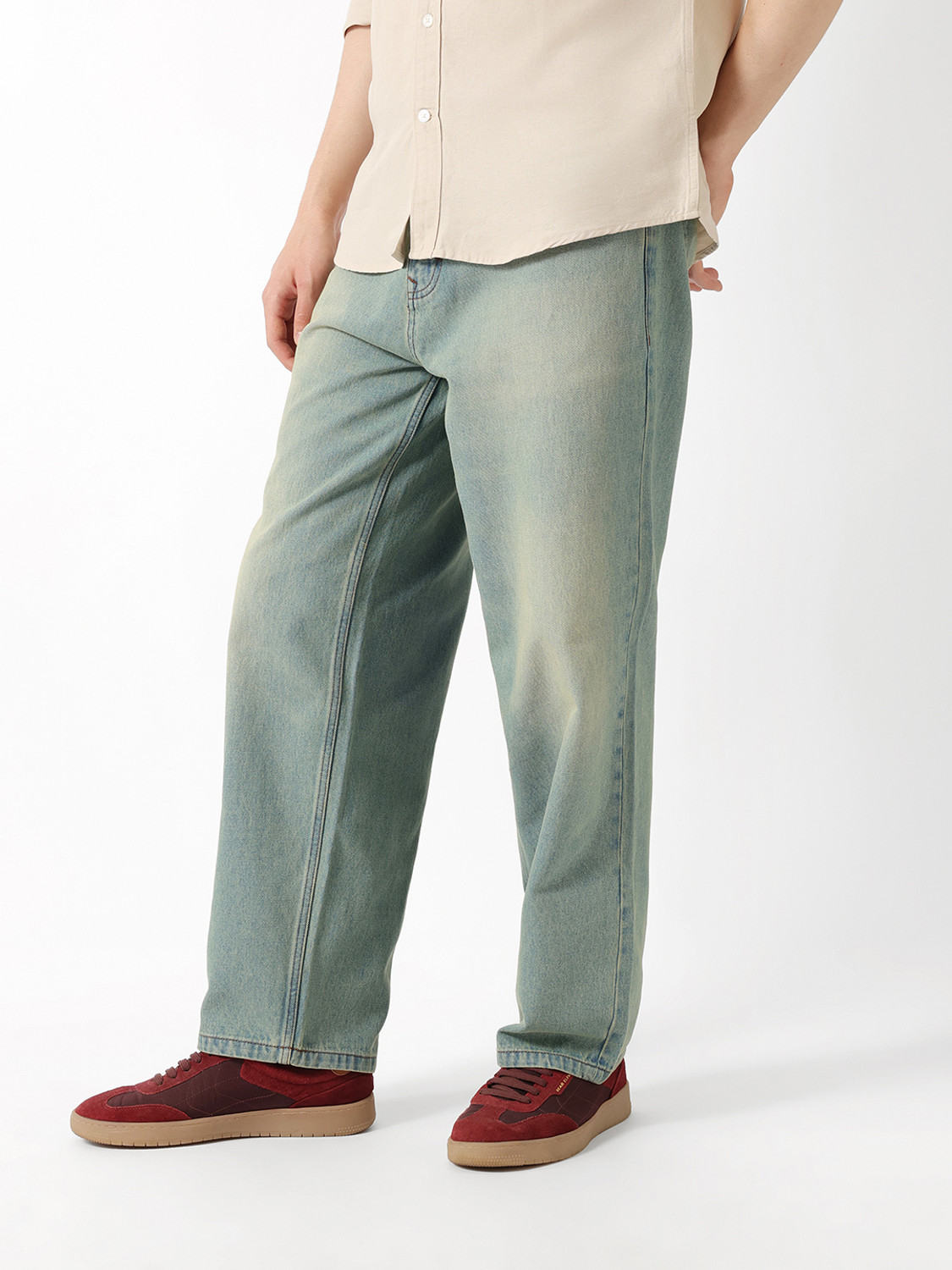 Image of THE BEAR HOUSE Baggy Fit Men Blue Jeans