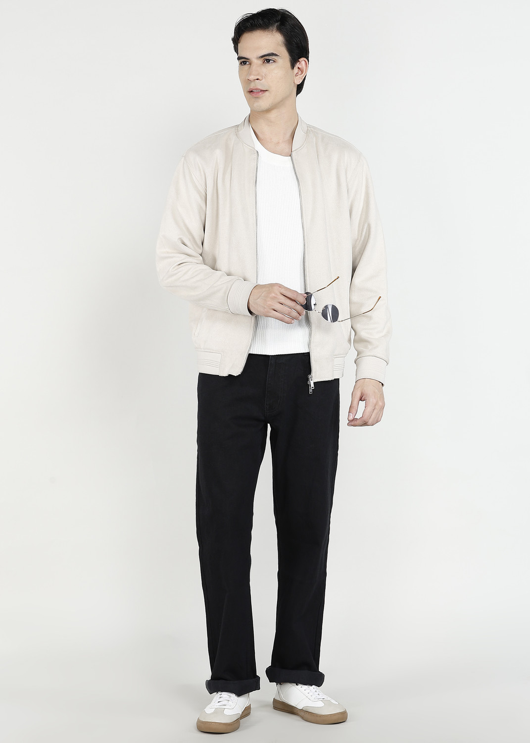 Image of NUMERO UNO Men Regular Mid Rise Black Jeans