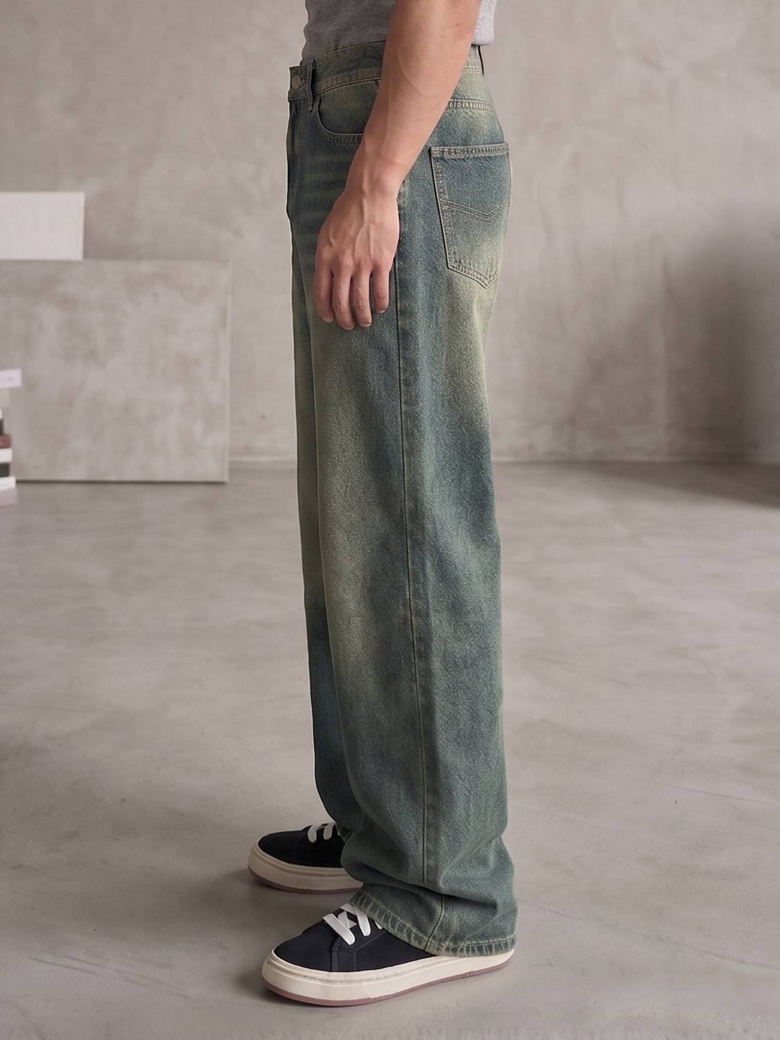 SGStore Straight Fit Blue Jeans - Image 3