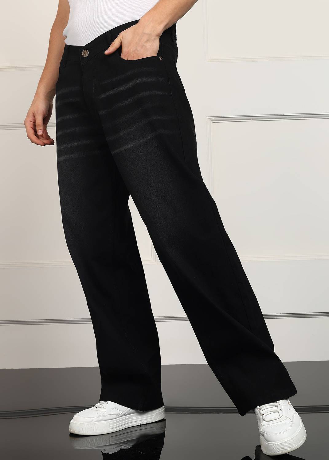 TRUE Loose Fit Men Black Jeans - Image 3