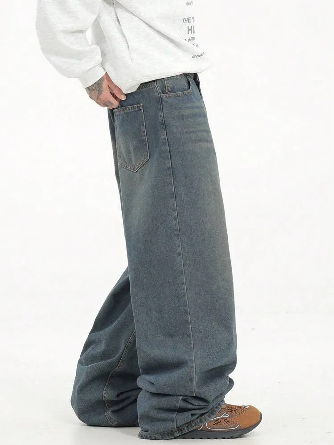 Image of KOTTY Relaxed Fit Men Blue Jeans