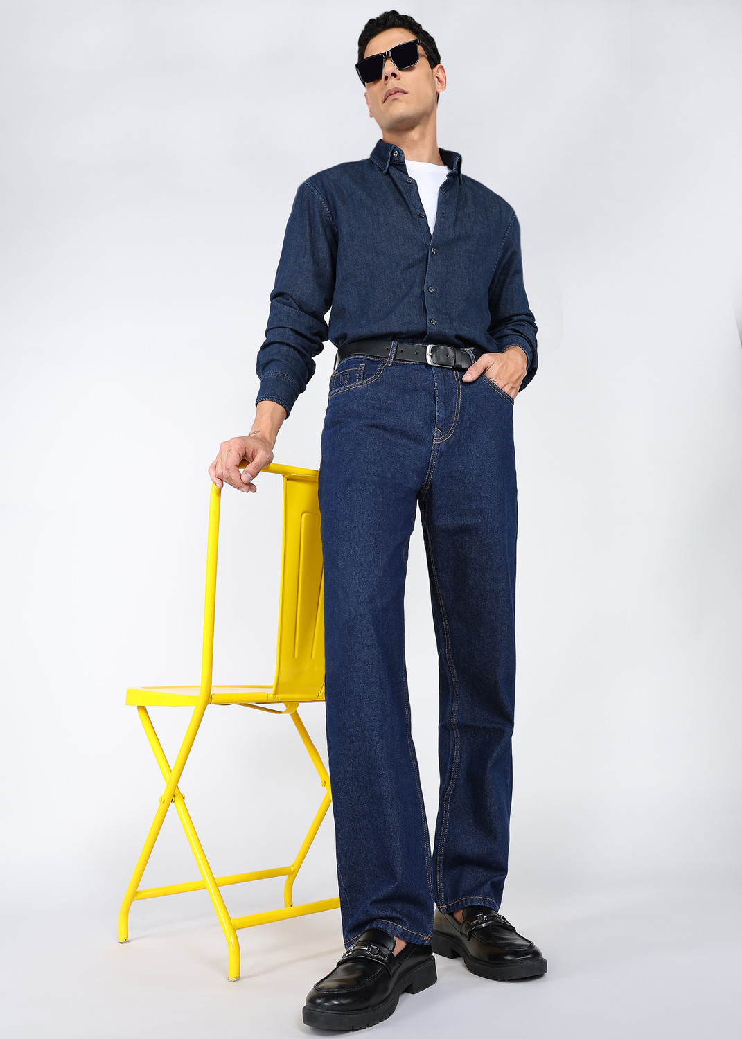 Image of BEING HUMAN Loose Fit Men Blue Jeans