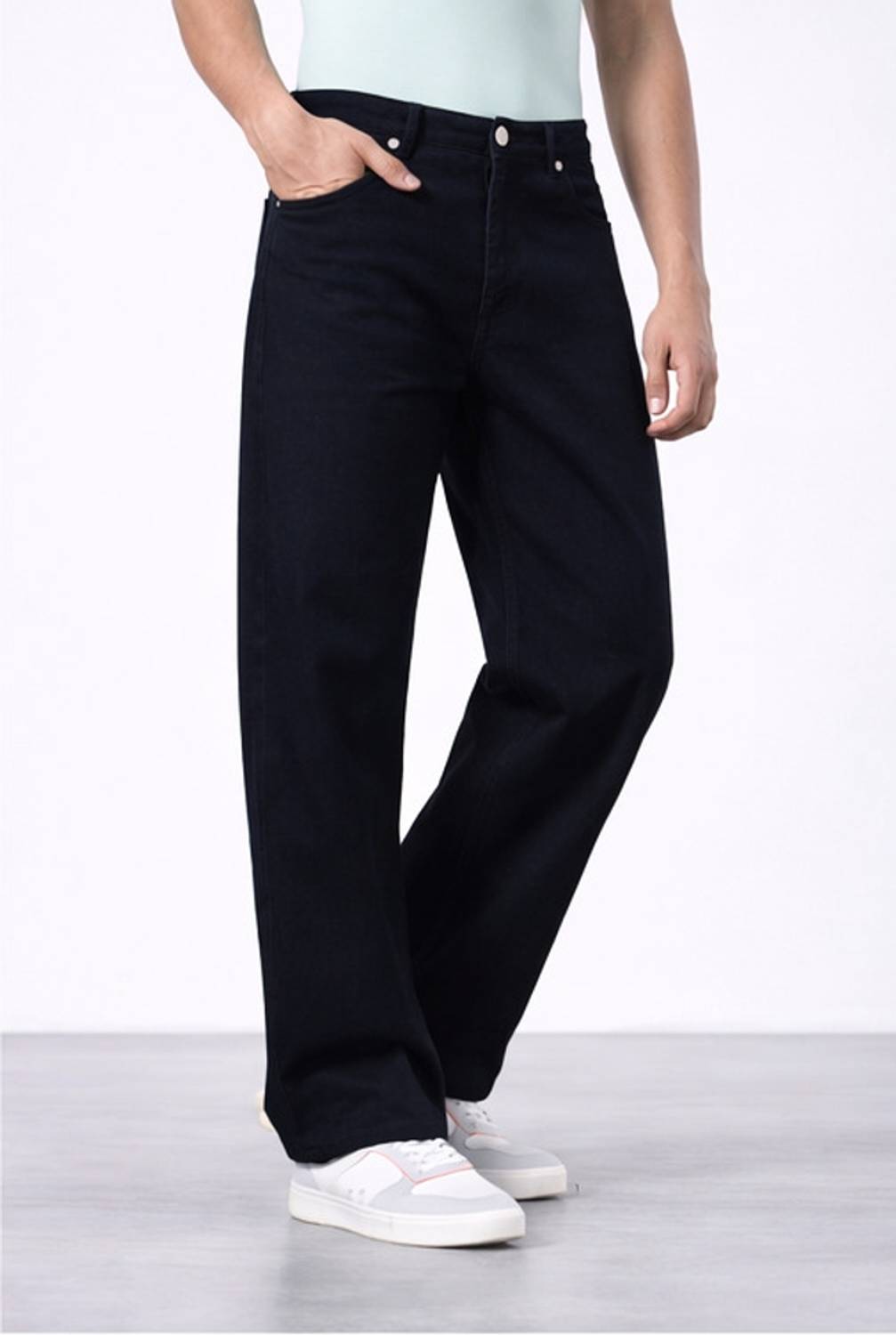 BASIC Straight Fit Men Black Jeans - Image 1