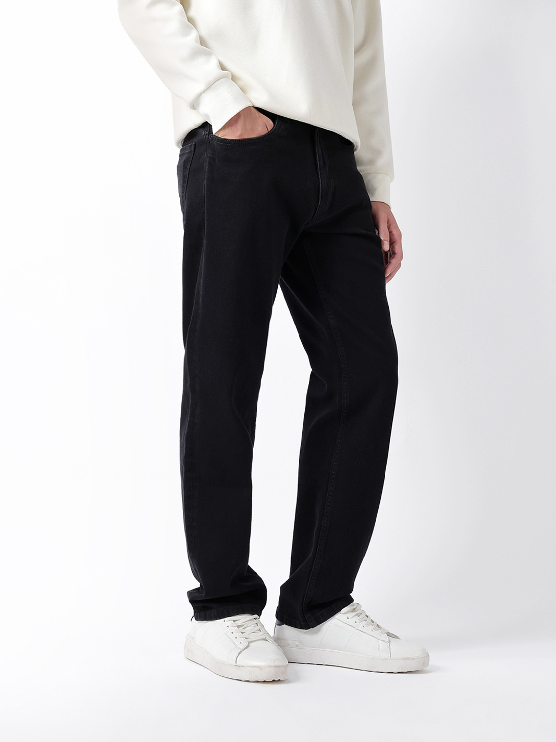 Image of THE BEAR HOUSE Straight Fit Men Black Jeans
