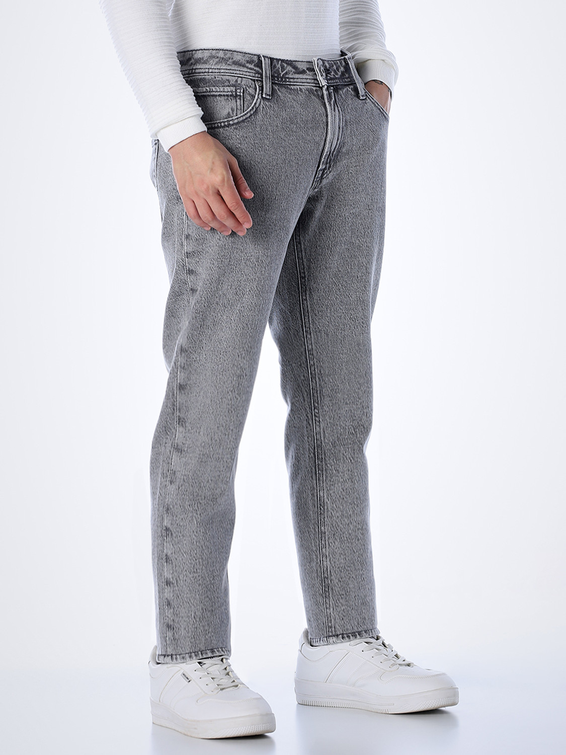 Image of JACK & JONES Men Tapered Fit Low Rise Grey Jeans