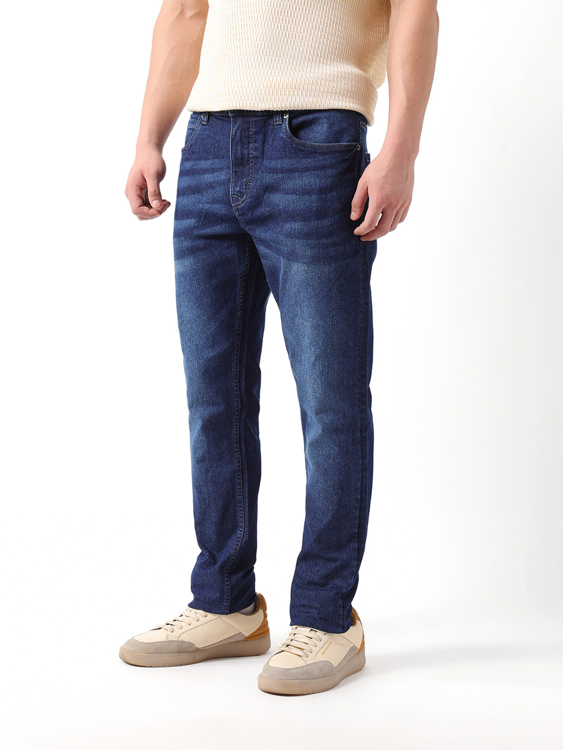 Image of THE BEAR HOUSE Men Slim Mid Rise Blue Jeans