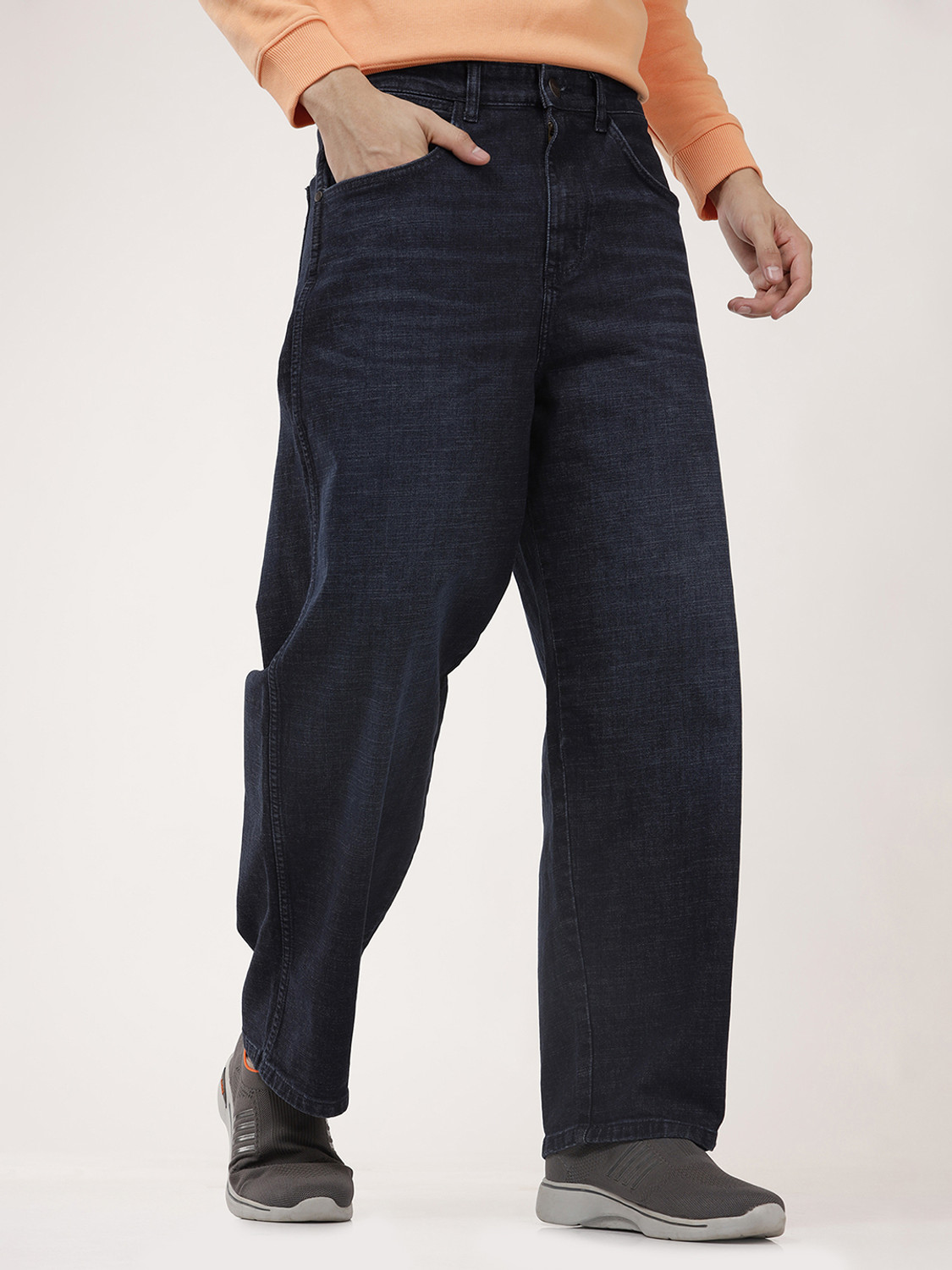 Image of Wrangler Loose Fit Men Blue Jeans