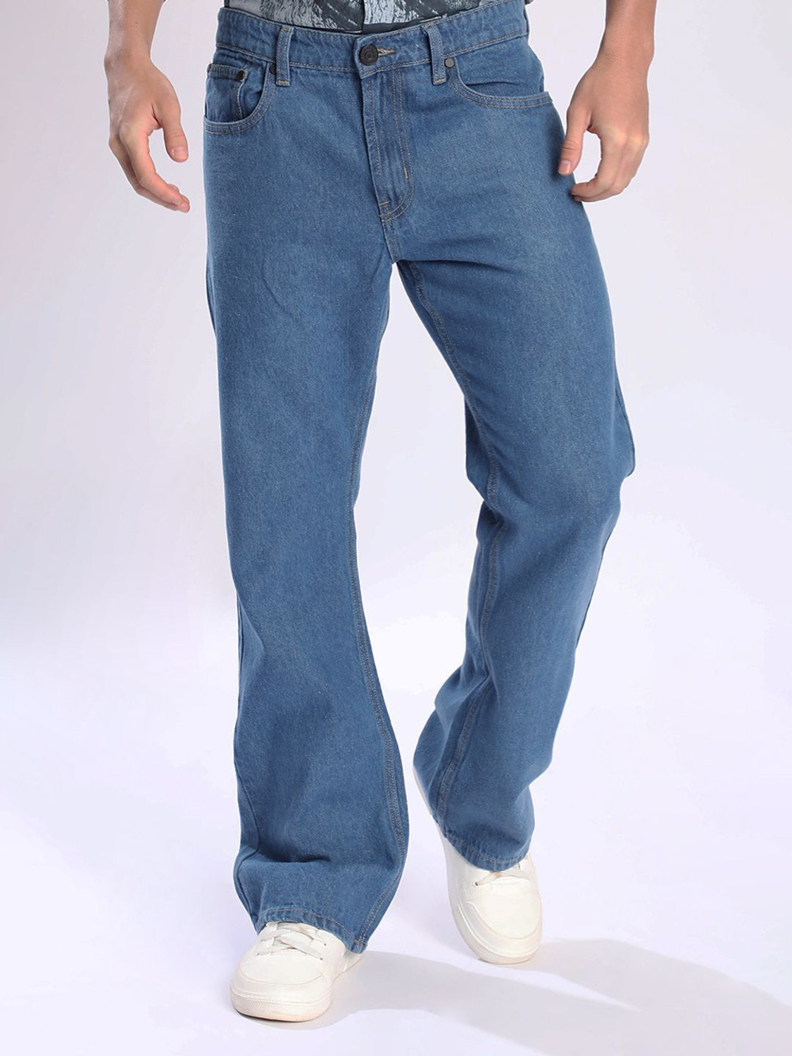 Image of Bene Kleed Men Boot-Leg Mid Rise Blue Jeans