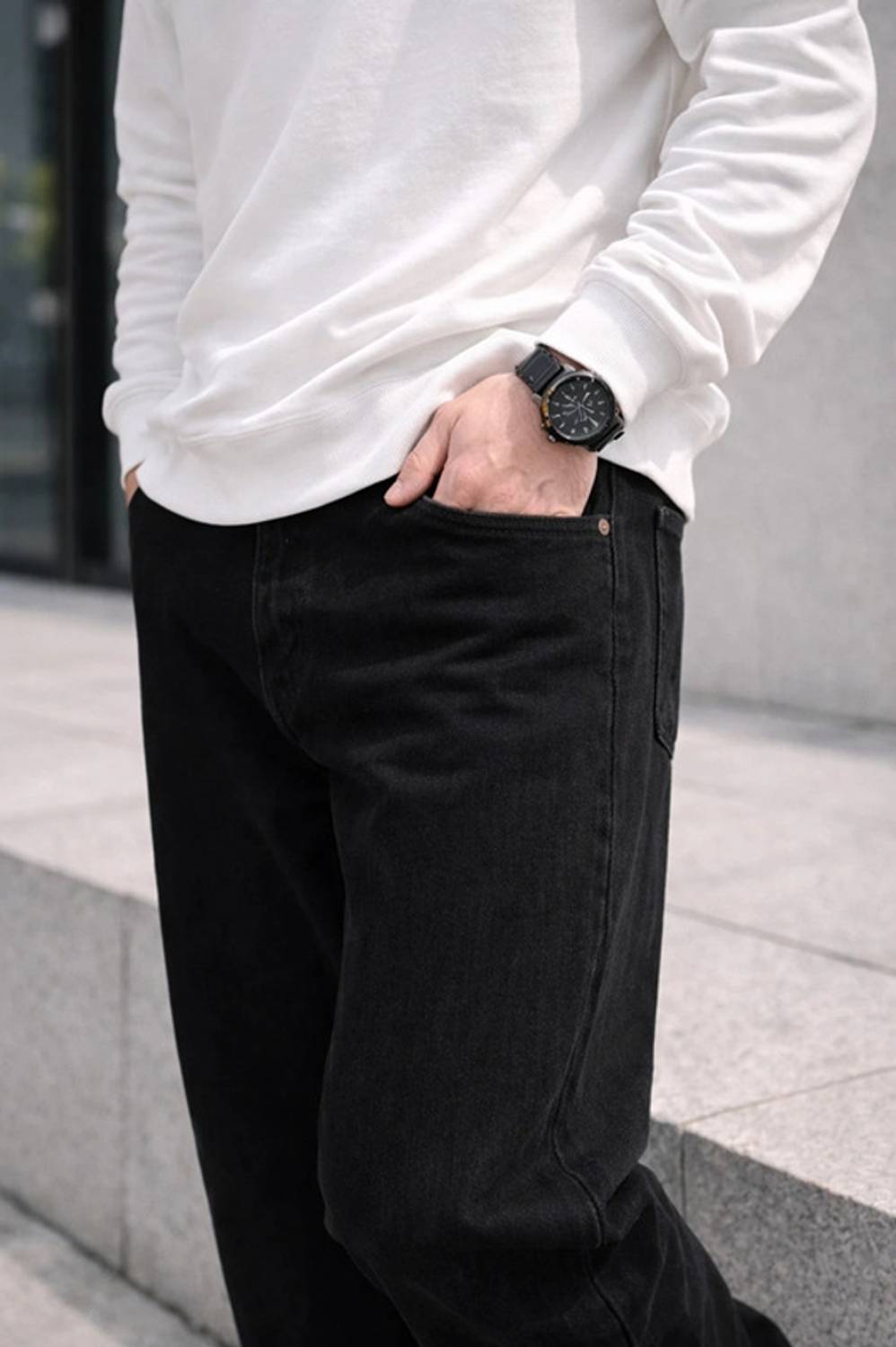BLACK REY Straight Fit Black Jeans - Image 4
