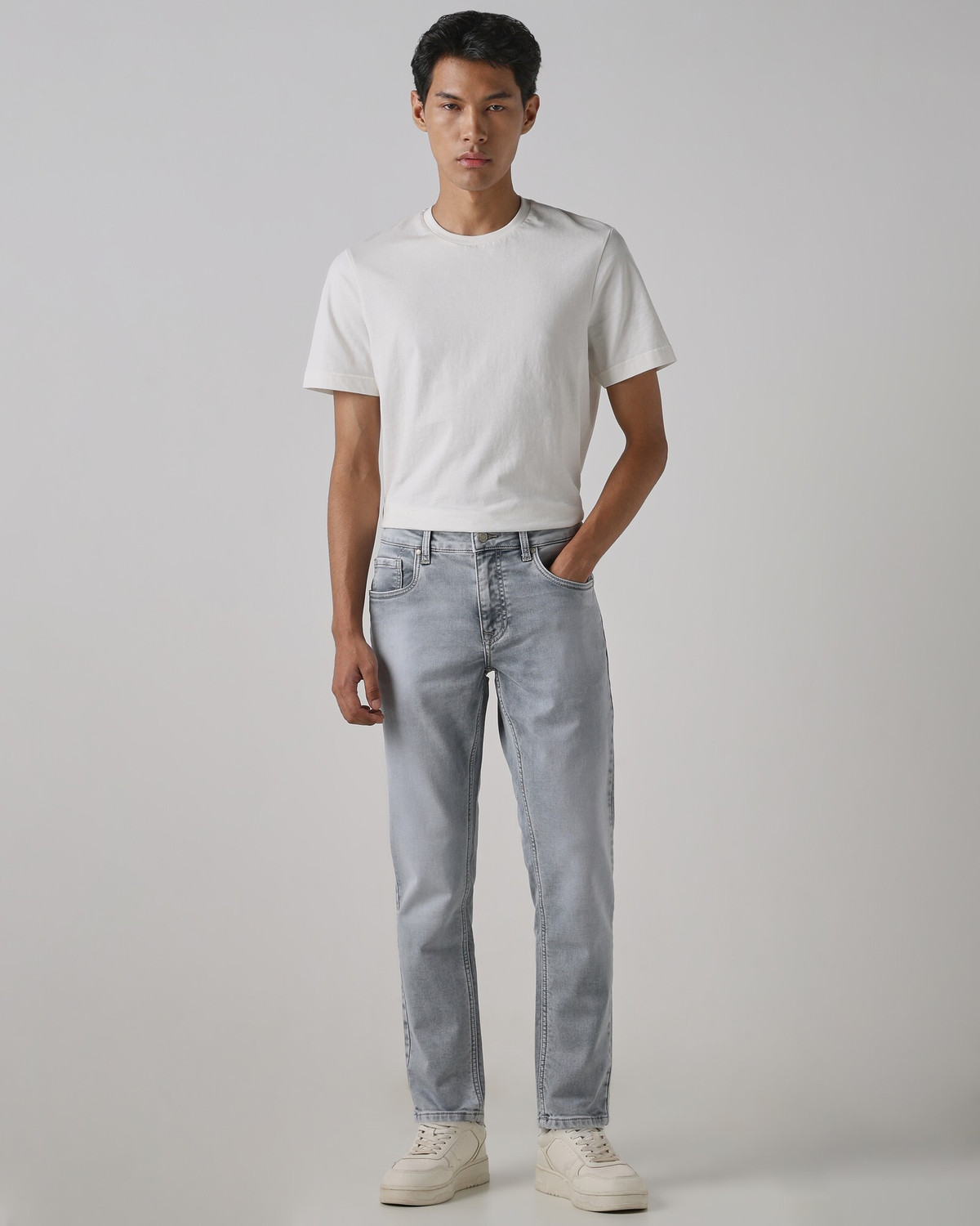 Image of MUFTI Men Straight Fit Mid Rise Grey Jeans