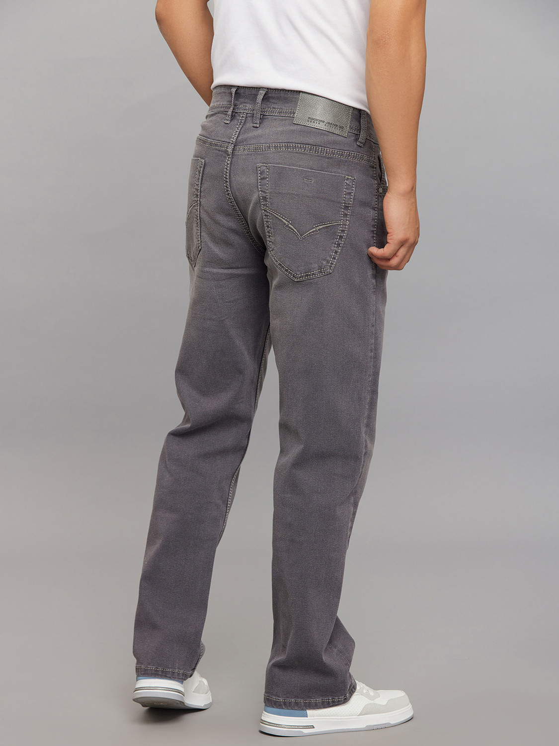 Image of ROOKIES Men Straight Fit Mid Rise Grey Jeans