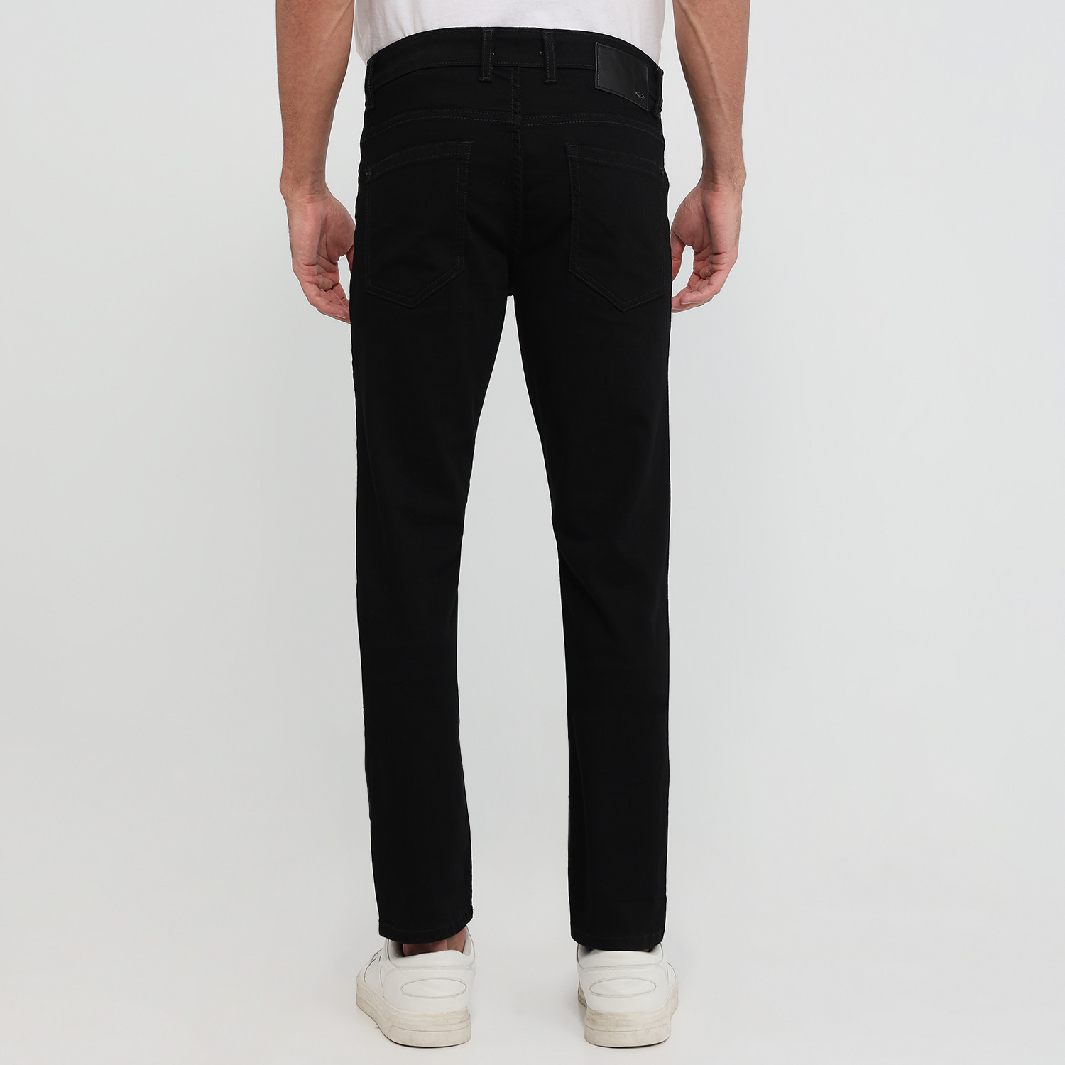 Image of COLORPLUS Men Regular Mid Rise Black Jeans