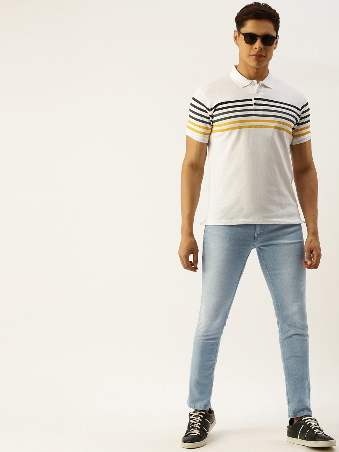 Image of The Indian Garage Co. Slim Men Light Blue Jeans