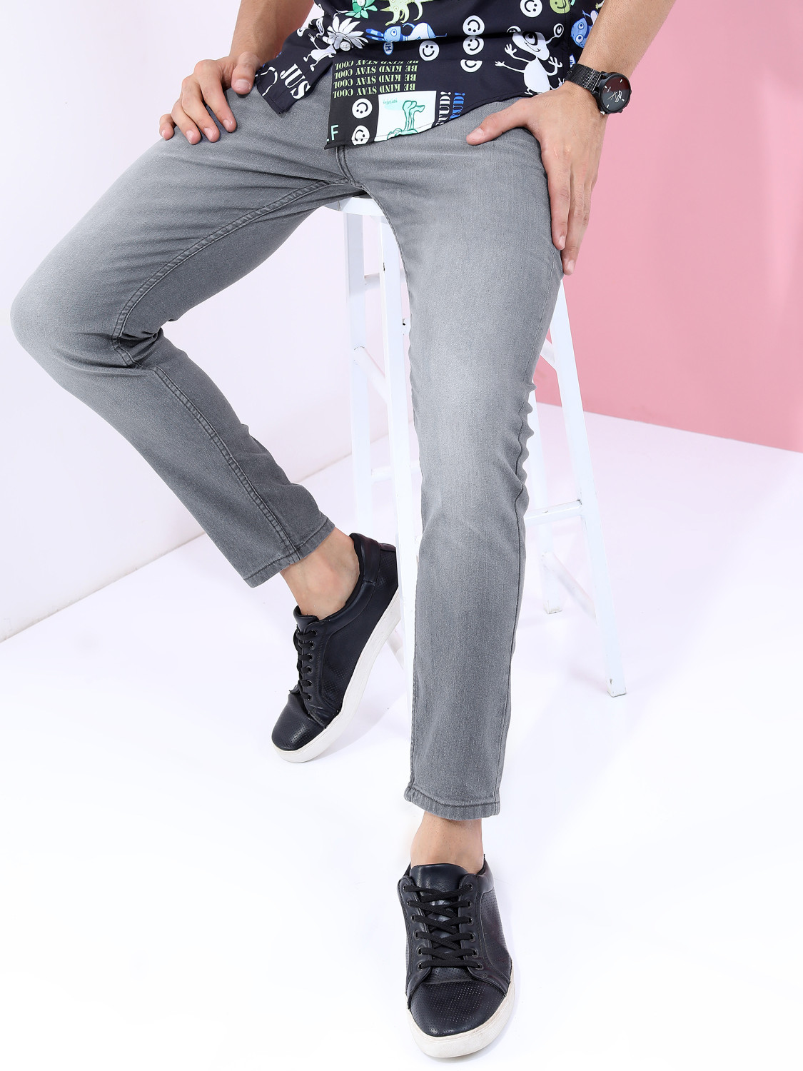 Image of HIGHLANDER Tapered Fit Men Grey Jeans