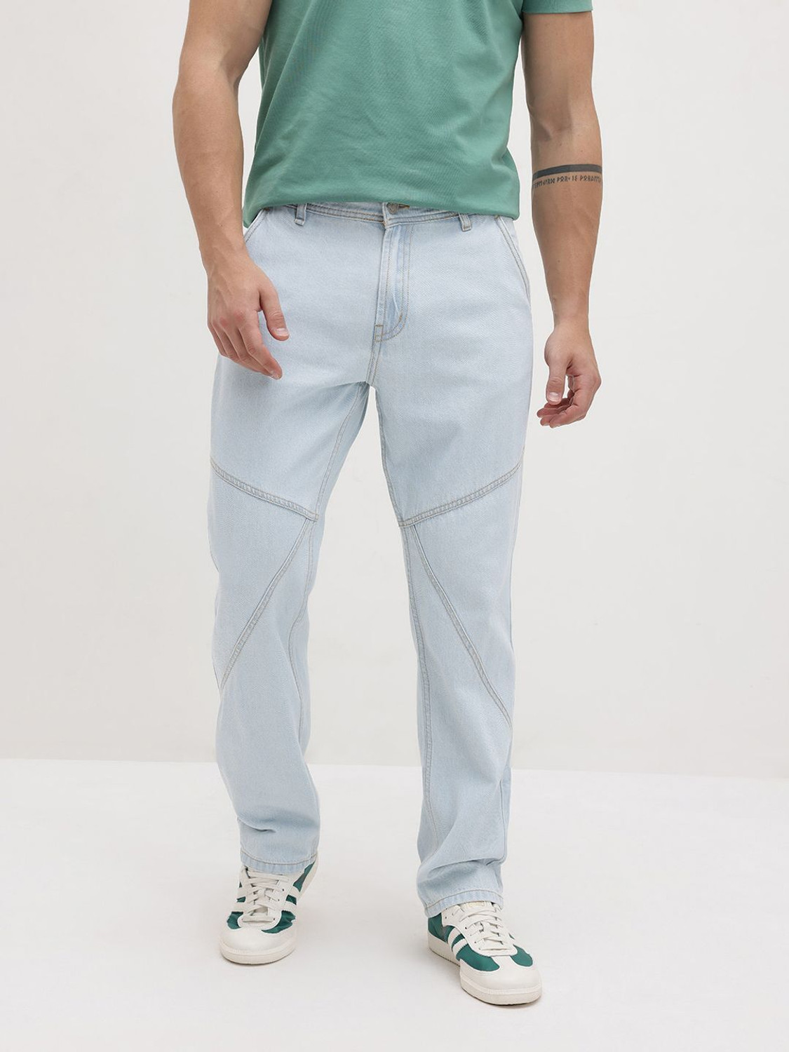 Image of Roadster Straight Fit Men Blue Jeans