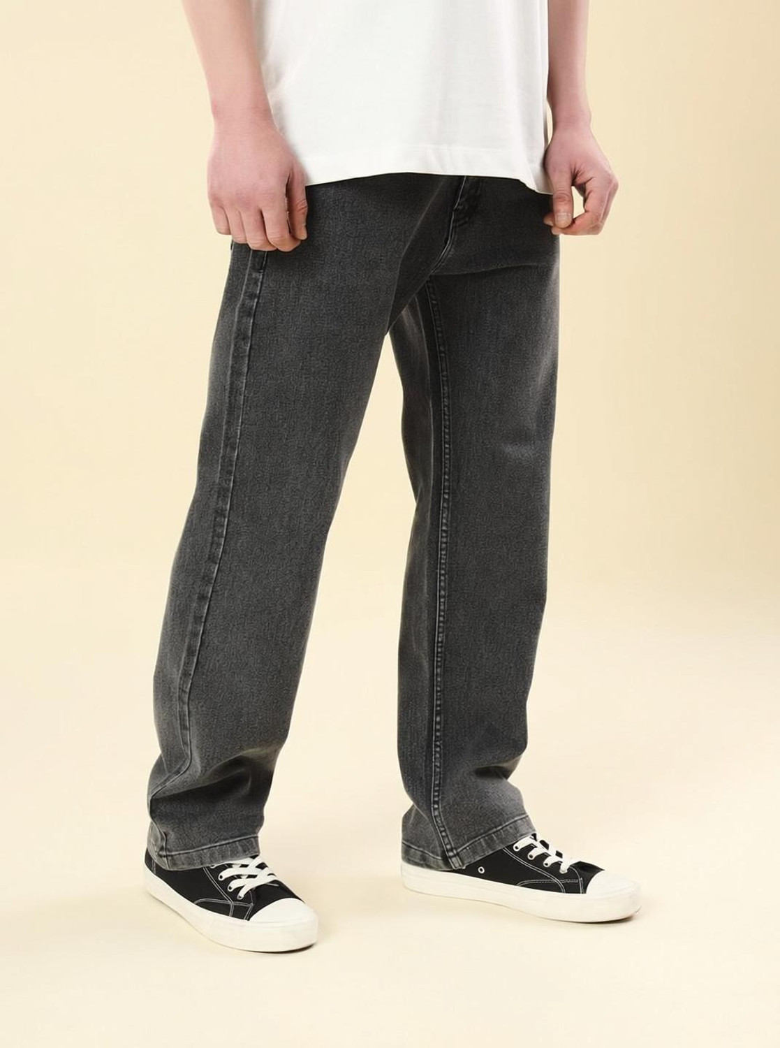Image of UNITED DENIM Relaxed Fit Men Dark Grey Jeans