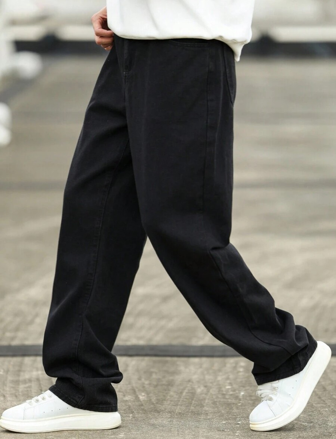 Image of DENIM LOOK Straight Fit Men Black Jeans