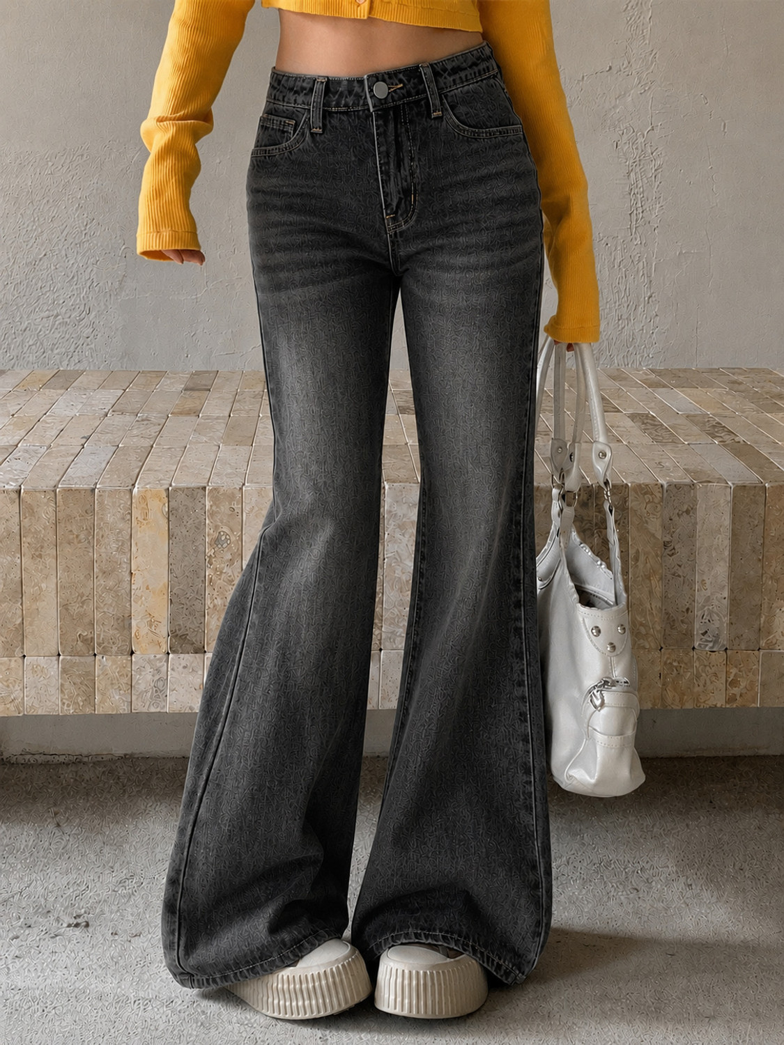Image of AAV2 Flared Women Black Jeans