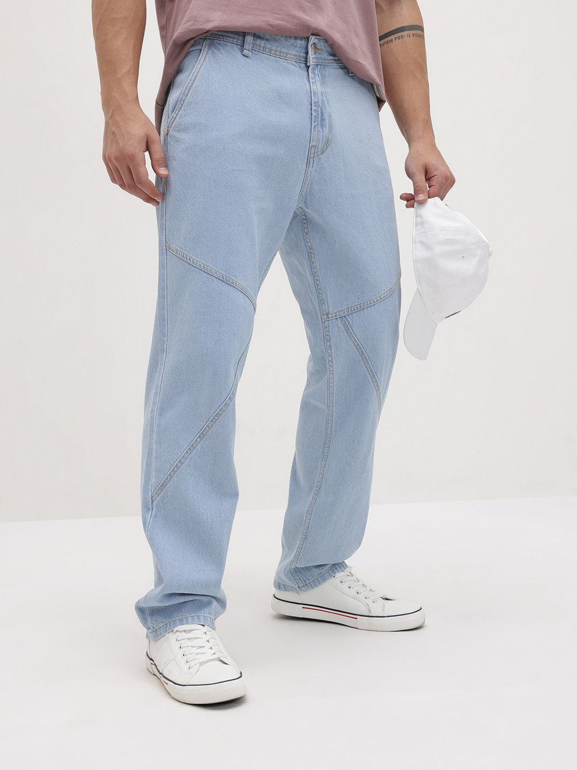 Image of Roadster Straight Fit Men Light Blue Jeans