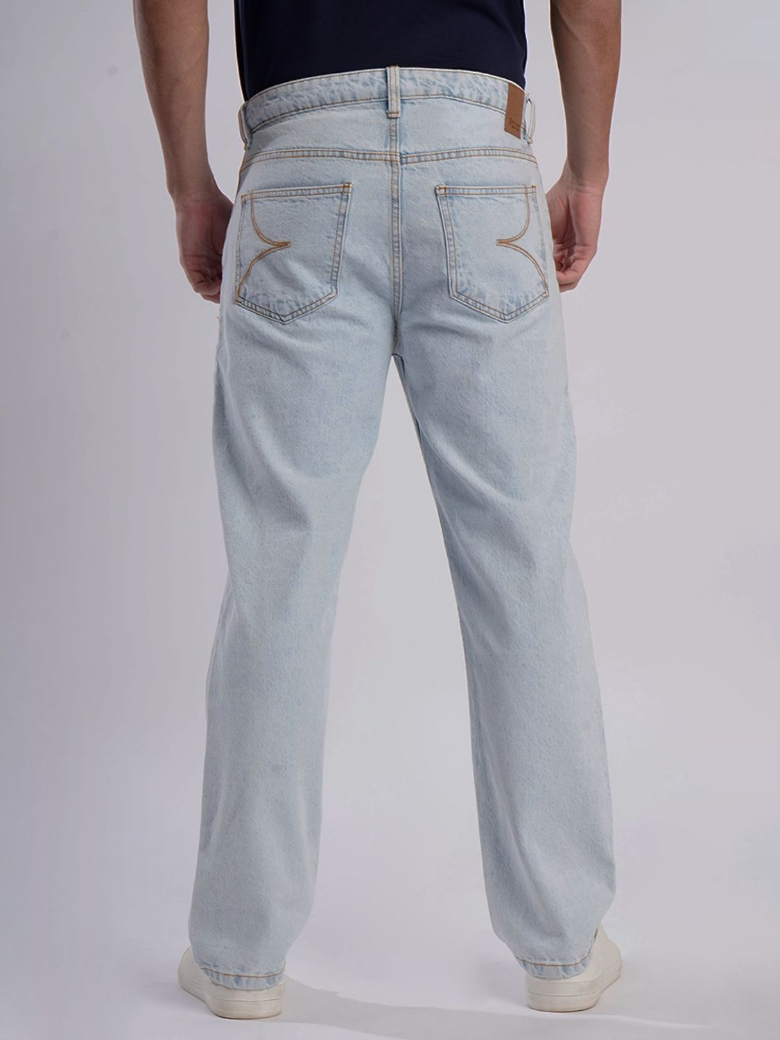 Image of Bene Kleed Straight Fit Men Light Blue Jeans