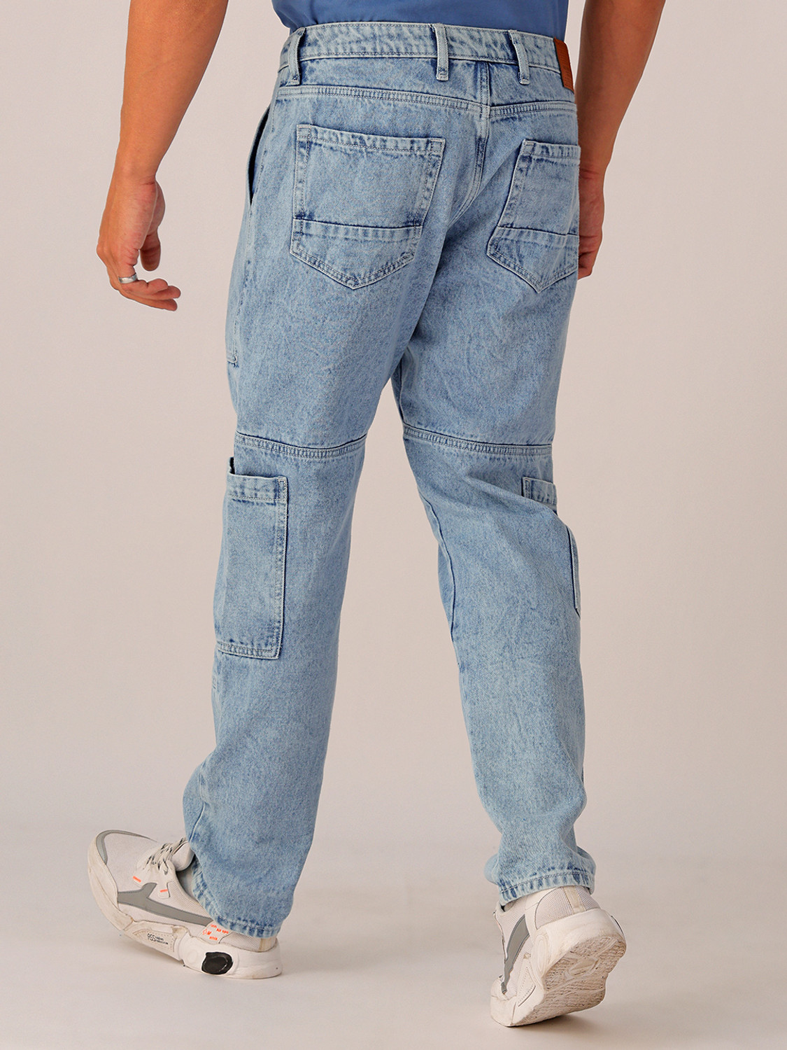 Image of The Indian Garage Co. Relaxed Fit Men Blue Jeans